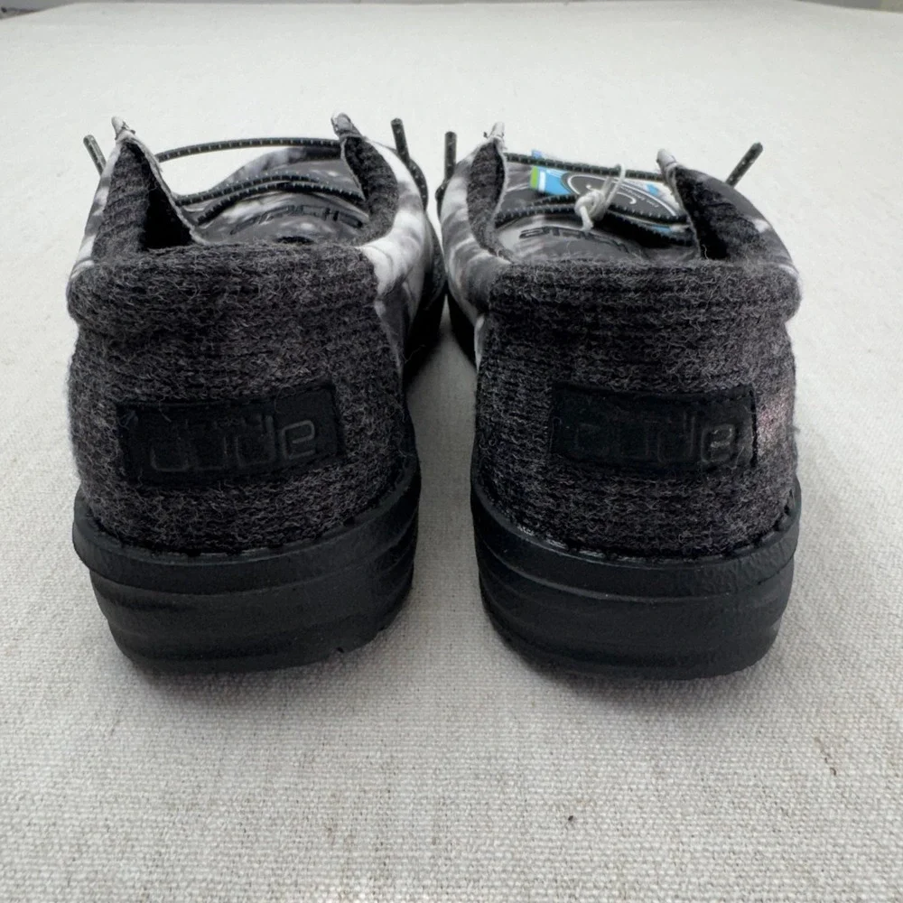 Hey Dude Wally Thunderstruck Tie Dye Black White Youth Loafers Shoes Y4 L5